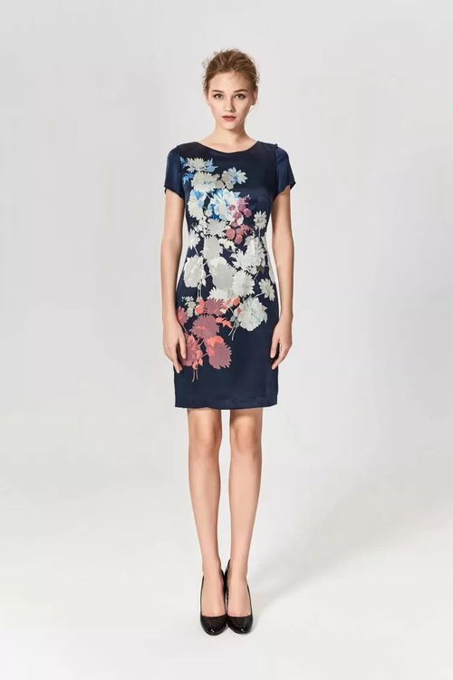 唐百二層精品女裝蒙迪愛爾專柜 端午佳節獻祝福，時尚服飾添風采